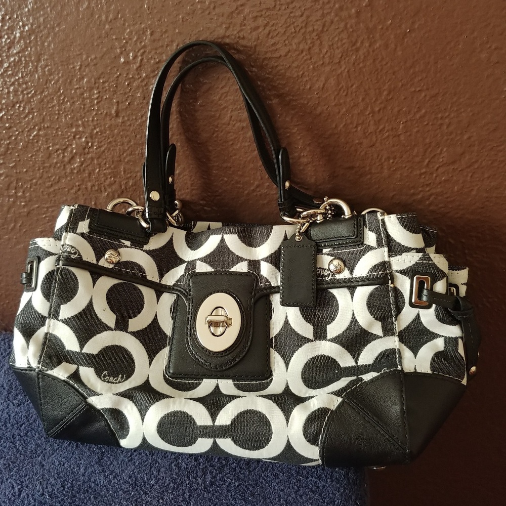 Coach Peyton Op Art Satchel Shoulder Bag Purse